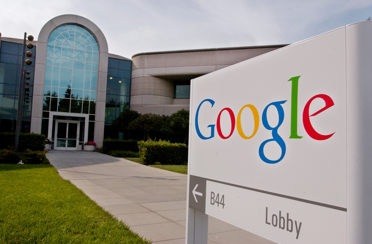 Google to Dethrone Apple as Most Valuable Company